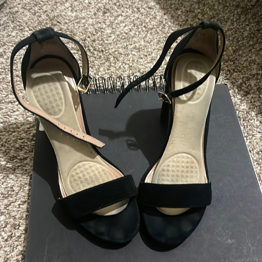 Steve Madden Carson black heels